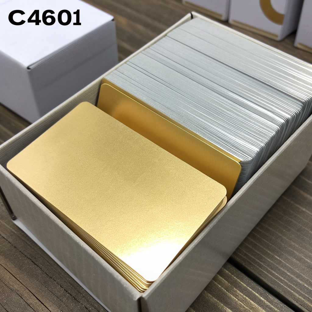 PVC BLANK CARDS - GOLD - 30MIL - 1 pack of 100 cards (C4601)